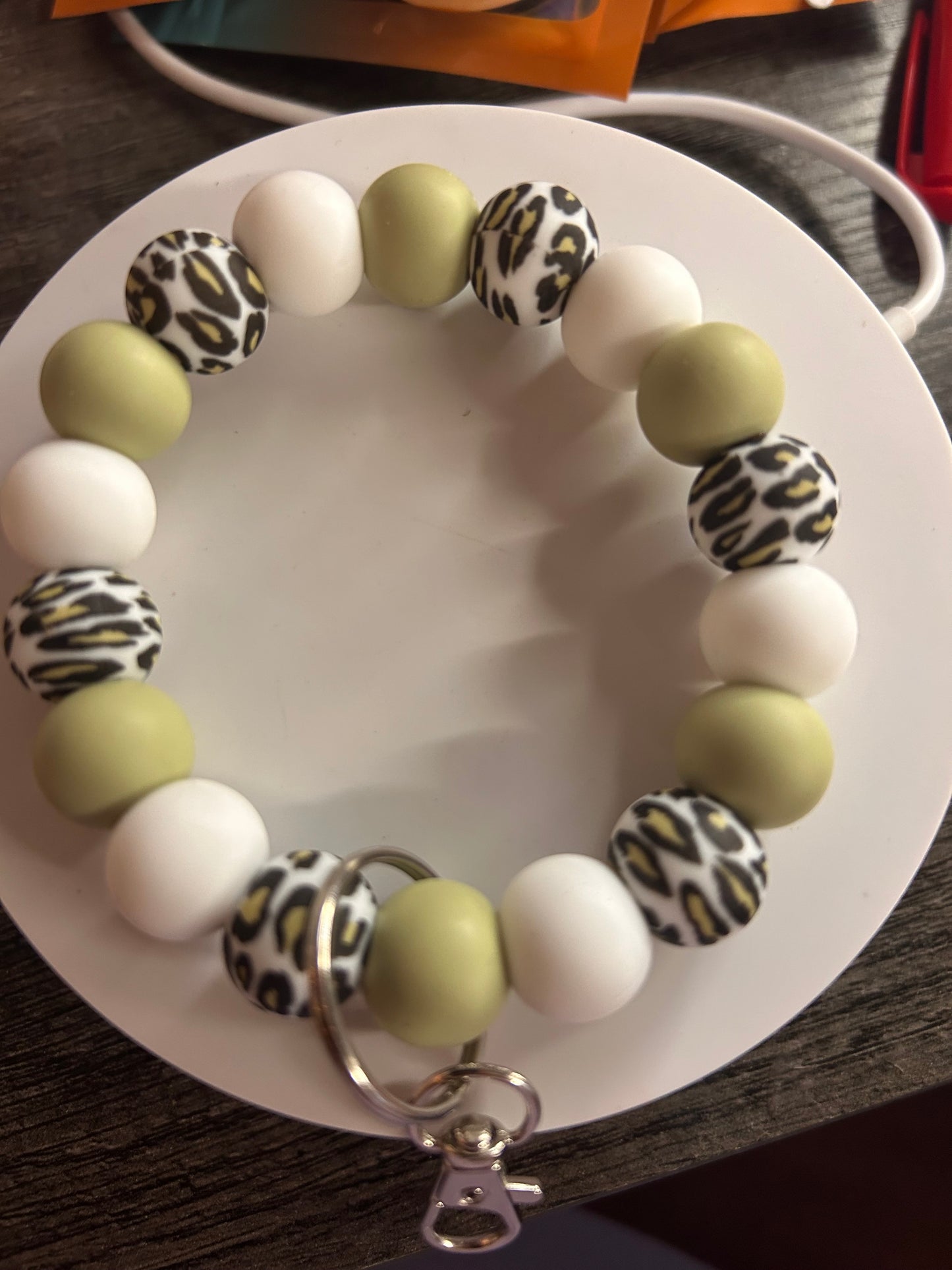 Green & White Cheetah Print Wristlet